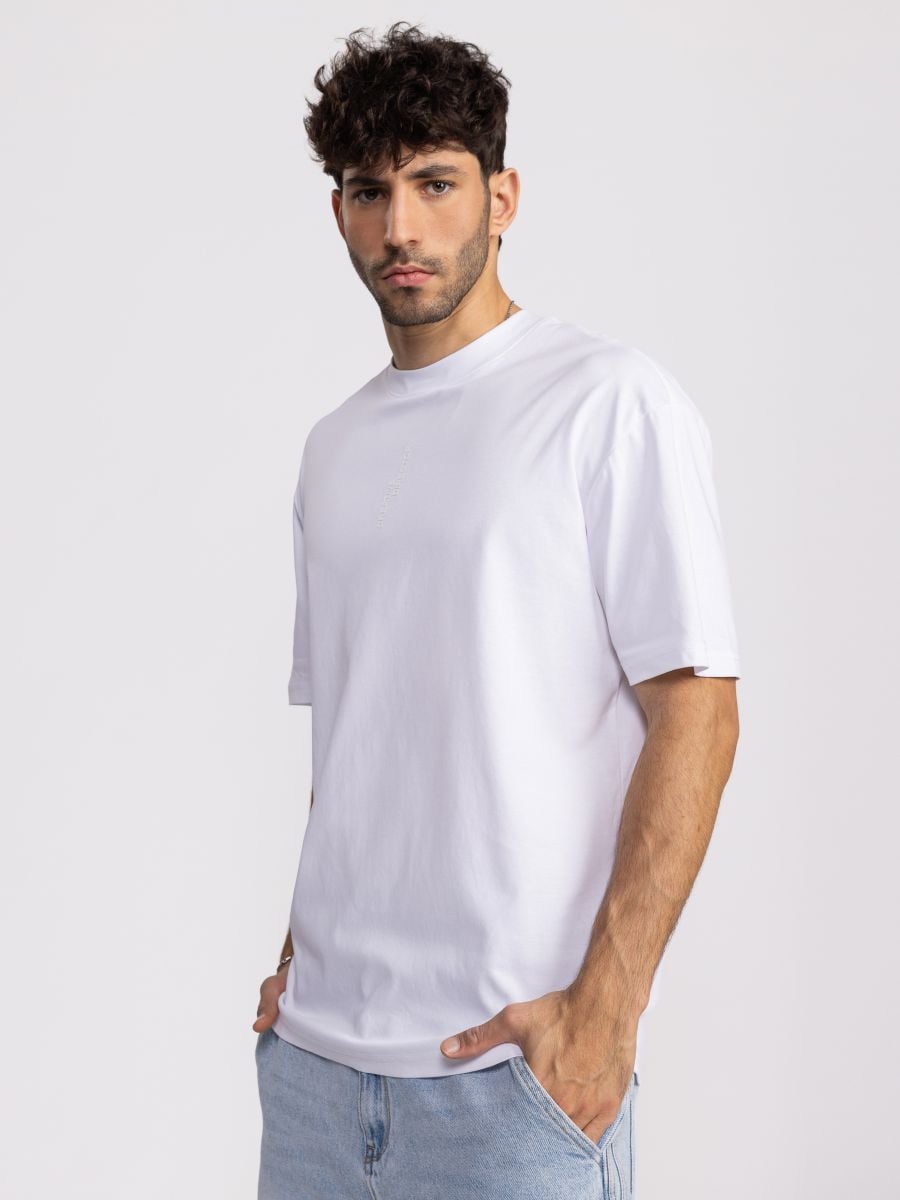 טישרט בייסיק אופנה