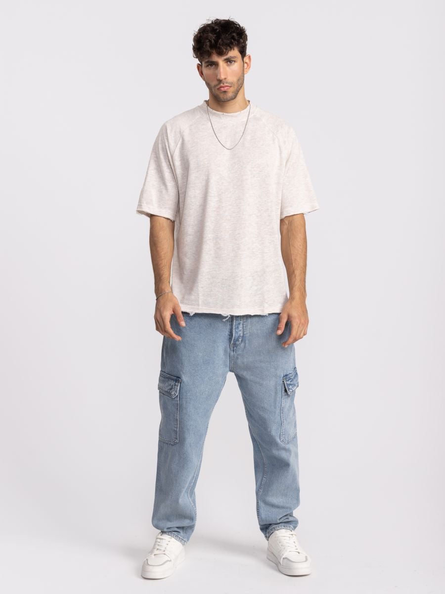 חולצת טי שירט עם שרוולי רגלן