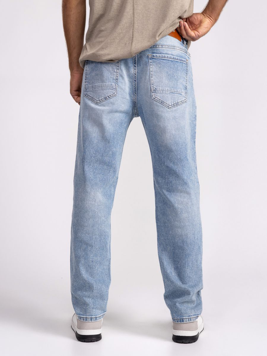 ג’’ינס סקיני משופשף עם קרעים