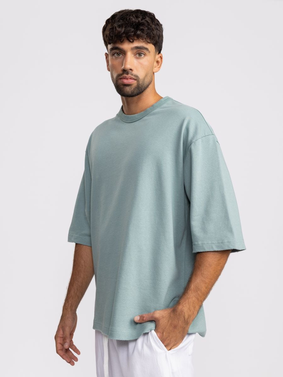 חולצת טי שירט לגבר עם שרוולים עד המרפק