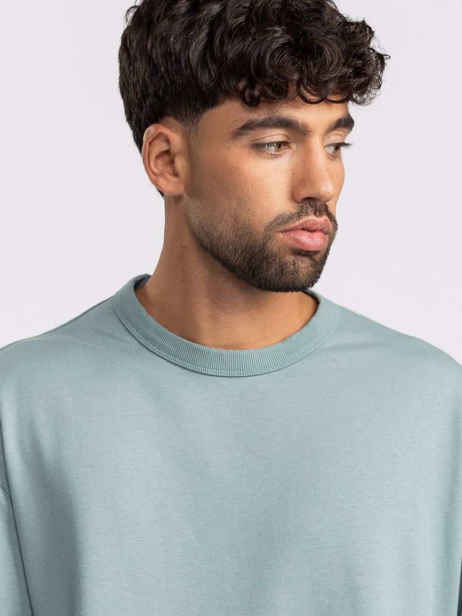 חולצת טי שירט לגבר עם שרוולים עד המרפק