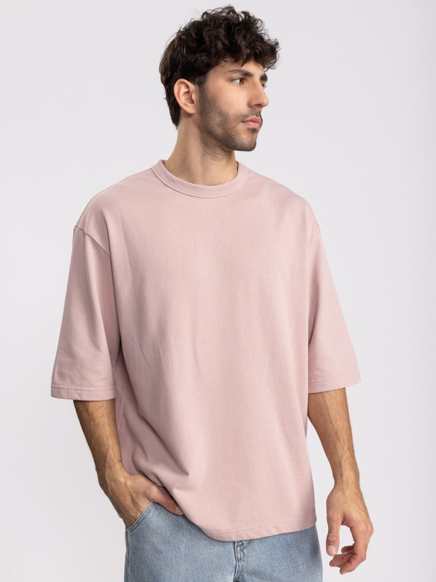 חולצת טי שירט לגבר עם שרוולים עד המרפק