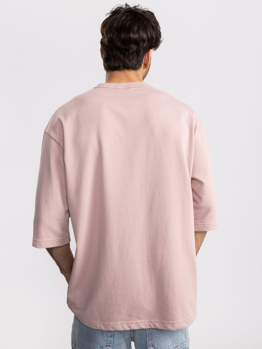 חולצת טי שירט לגבר עם שרוולים עד המרפק