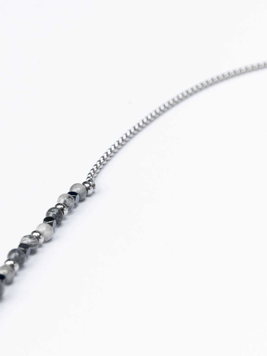 שרשרת כסופה בשילוב חרוזים לגבר