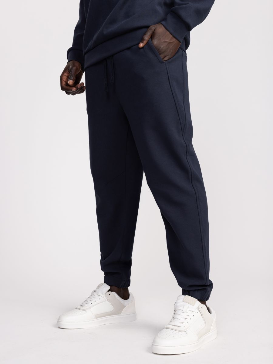 מכנסי פוטר לגבר עם סיומת גומי