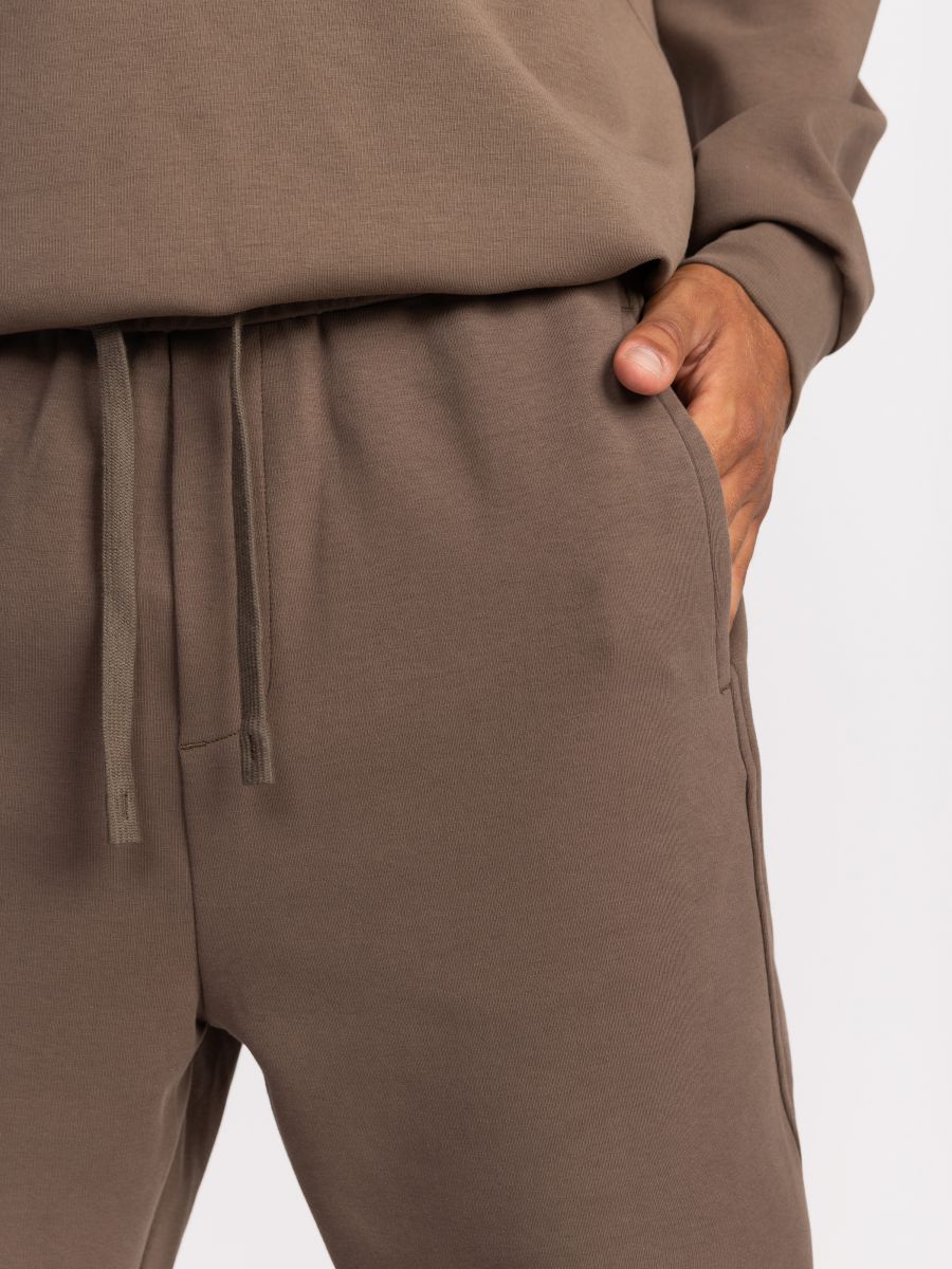 מכנסי פוטר לגבר עם סיומת גומי