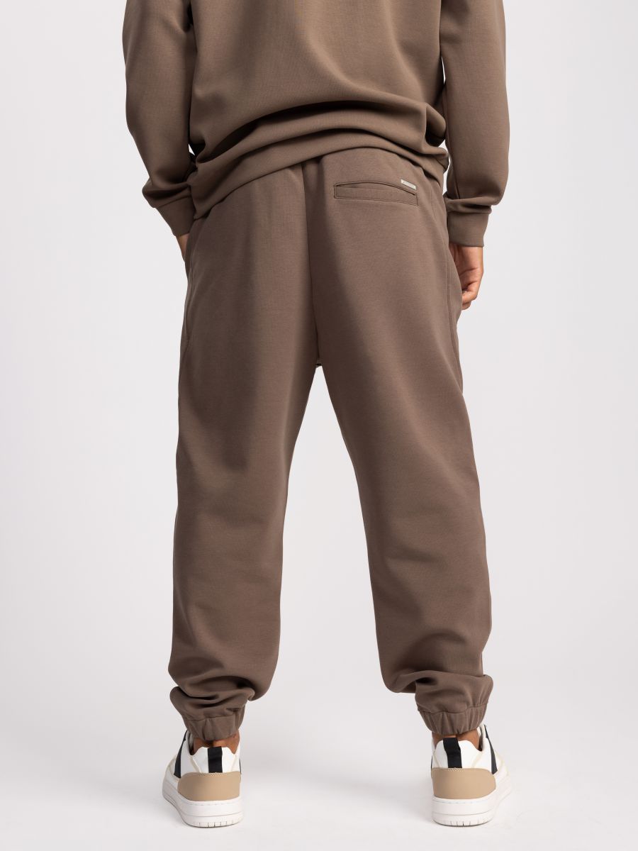 מכנסי פוטר לגבר עם סיומת גומי