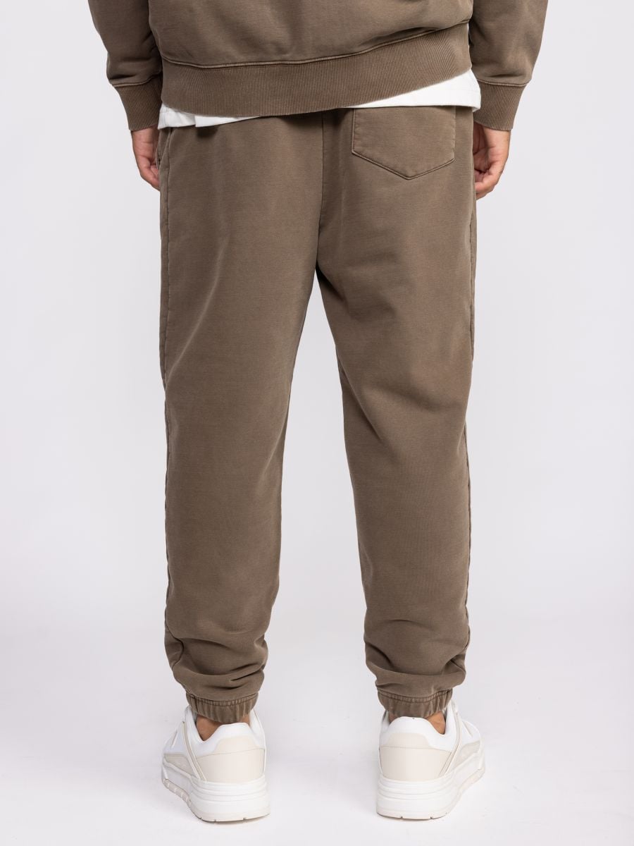 מכנסי טרנינג עם גומי ושרוך להתאמה