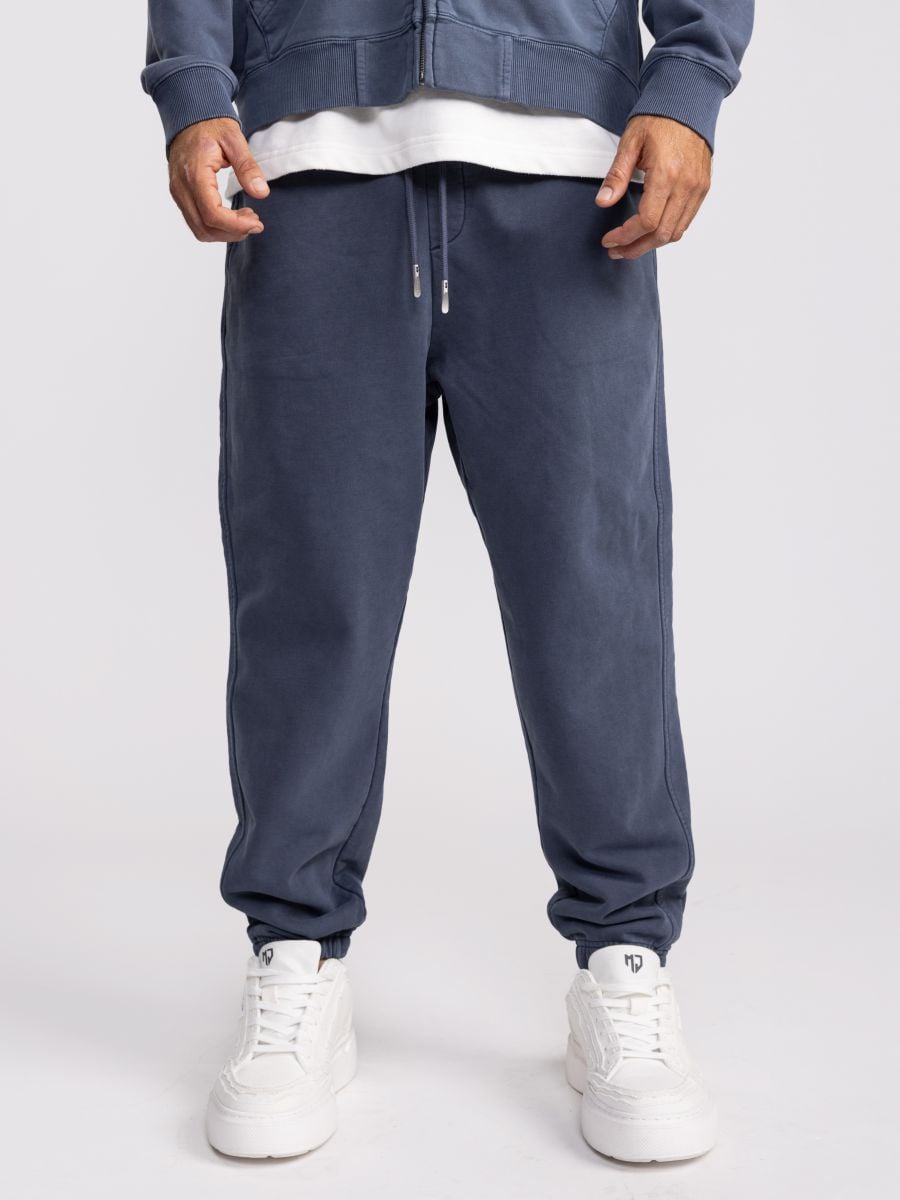 מכנסי טרנינג עם גומי ושרוך להתאמה