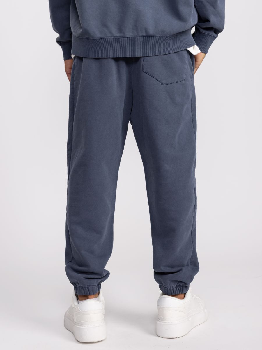 מכנסי טרנינג עם גומי ושרוך להתאמה