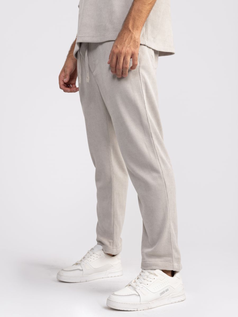 מכנסי גוגר מבד עם טקסטורה