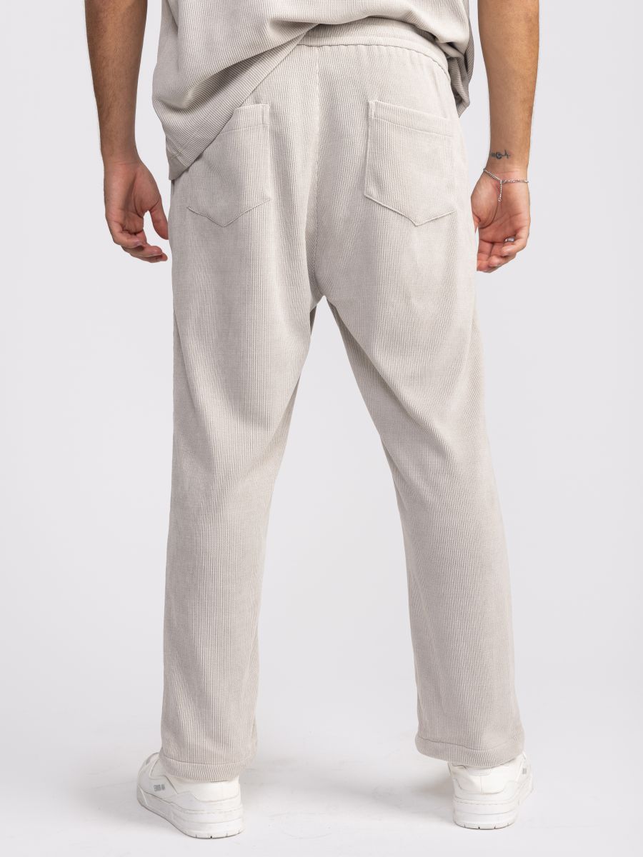 מכנסי גוגר מבד עם טקסטורה