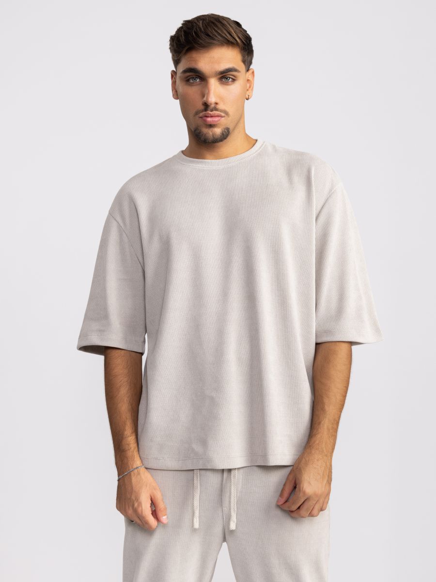 טי שירט טקסטורלית לגבר