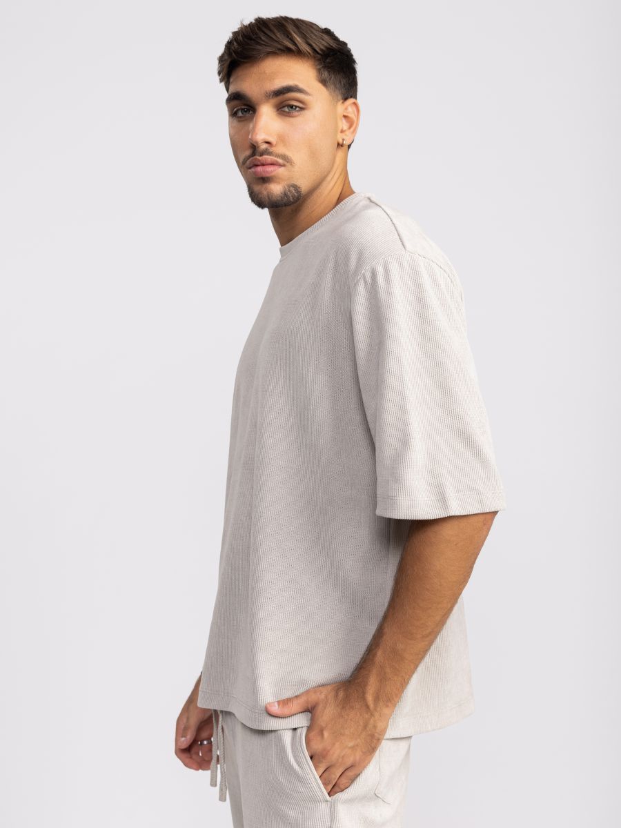 טי שירט טקסטורלית לגבר