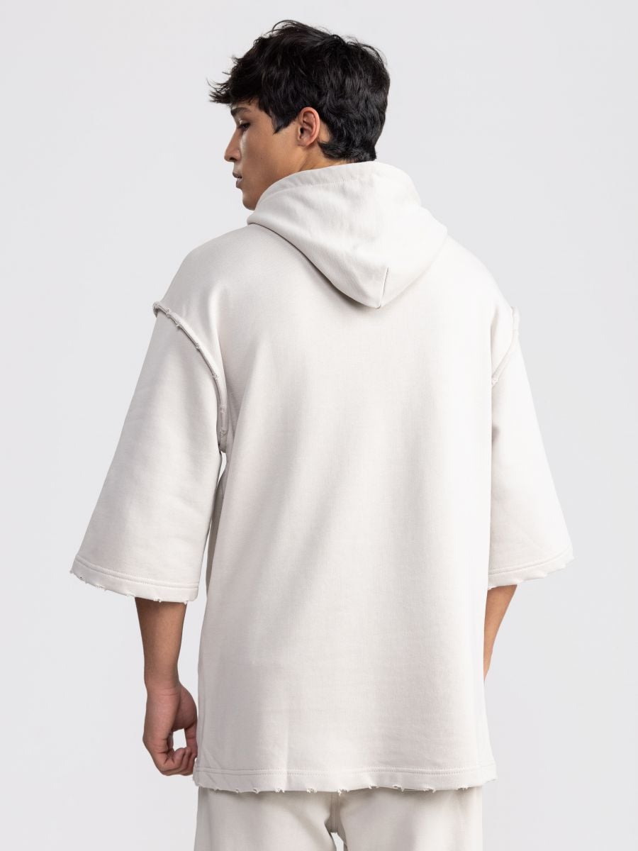 קפוצון פוטר עם שרוולים קצרים וגימור פרום