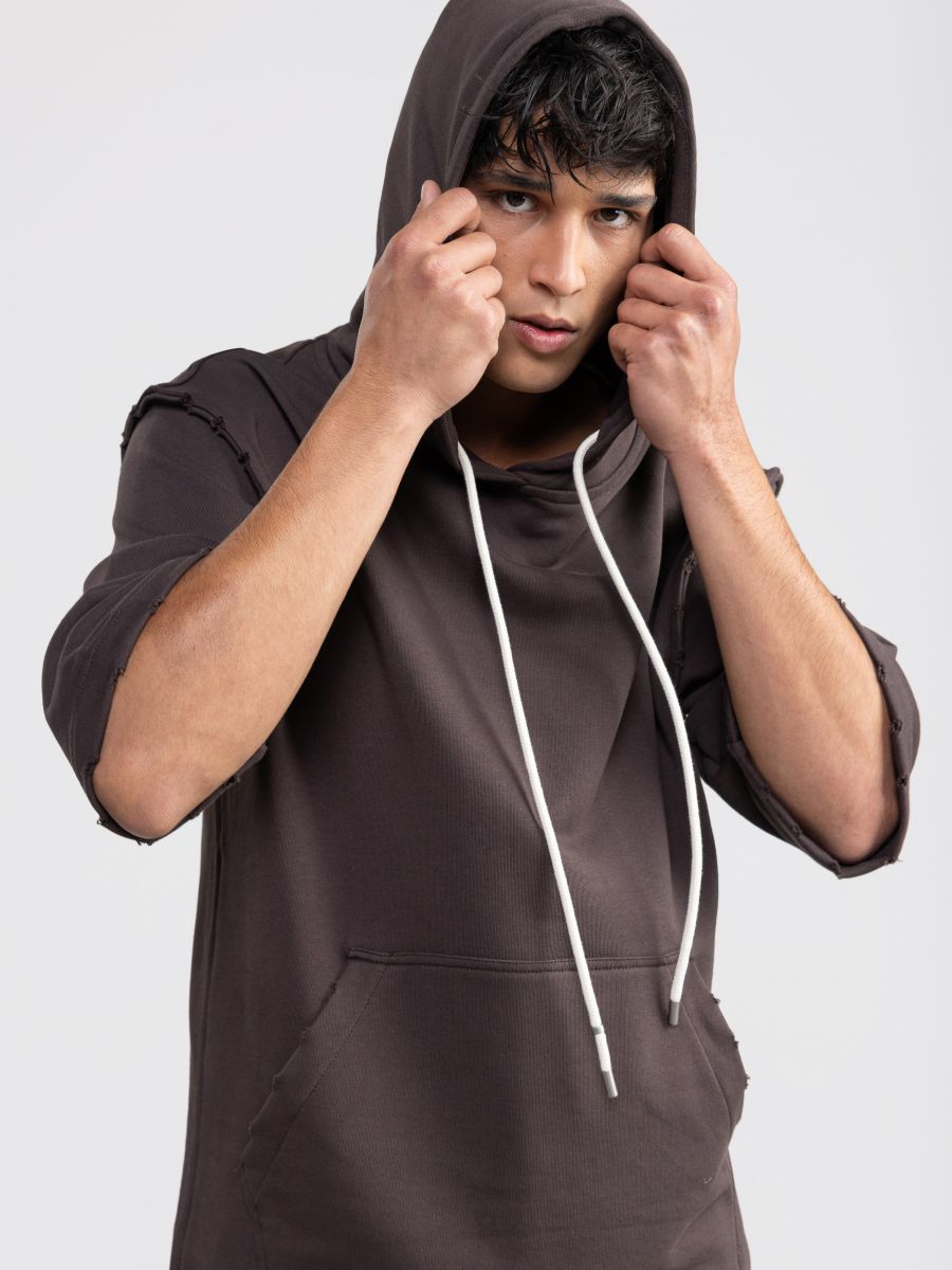 קפוצון פוטר עם שרוולים קצרים וגימור פרום