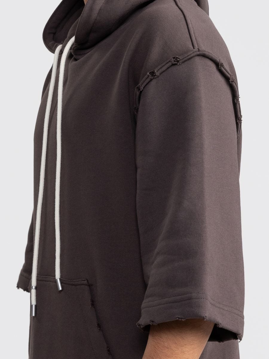 קפוצון פוטר עם שרוולים קצרים וגימור פרום