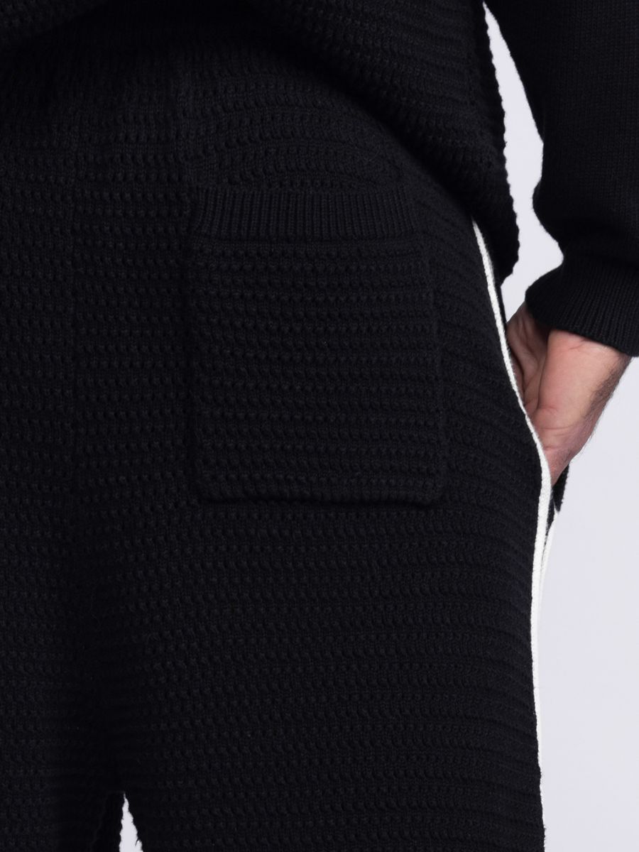 מכנסי סריג לגבר  for artists