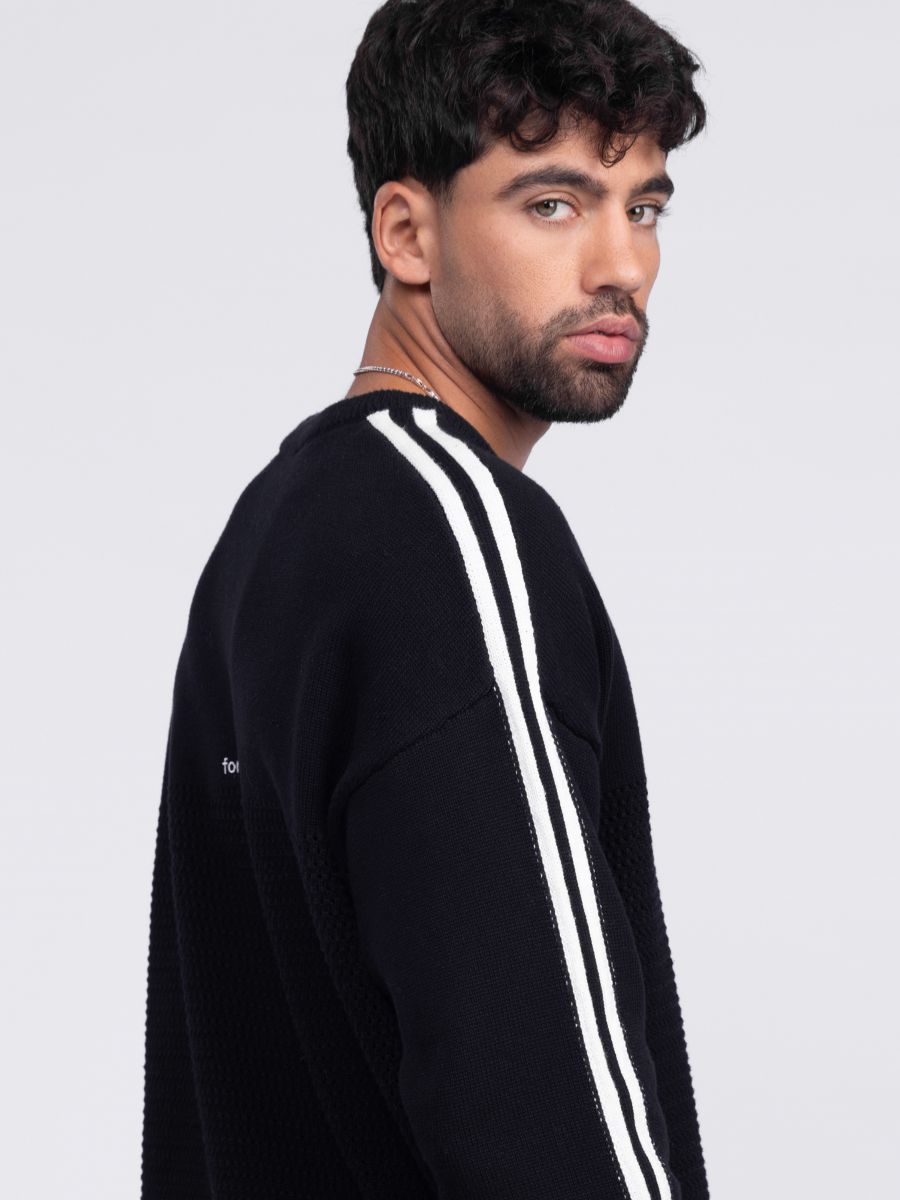 סריג לגבר by artists