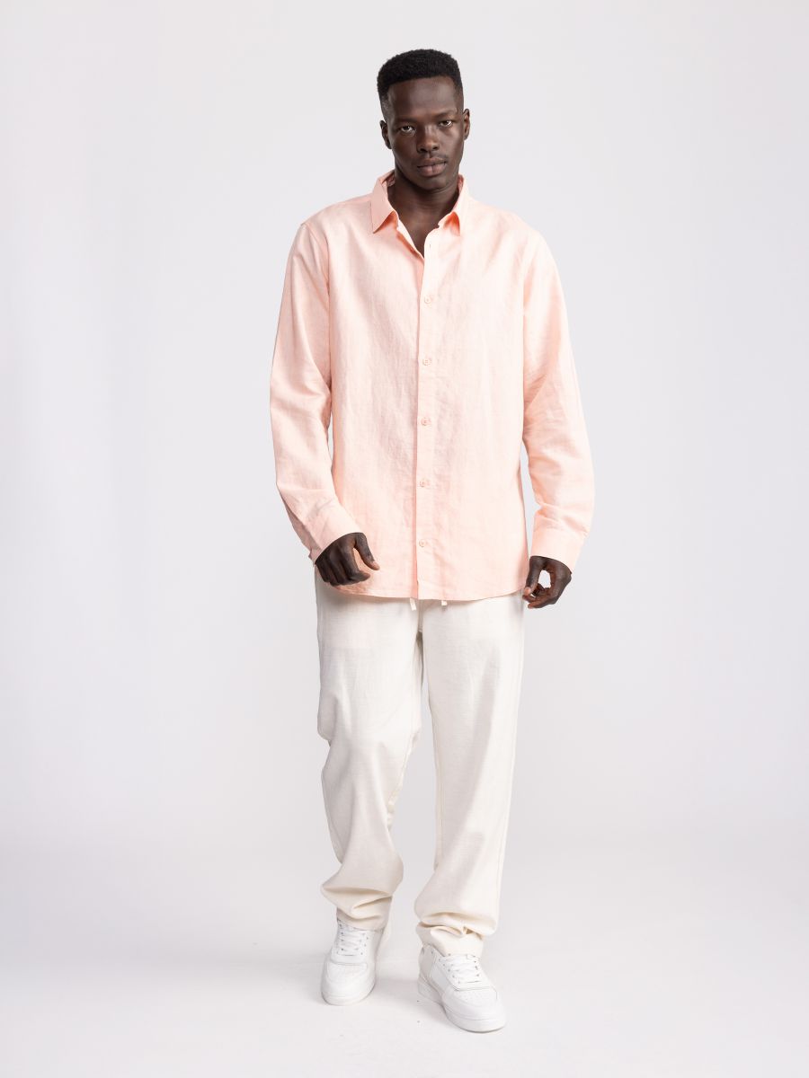 חולצה מכופתרת לגבר  מבד