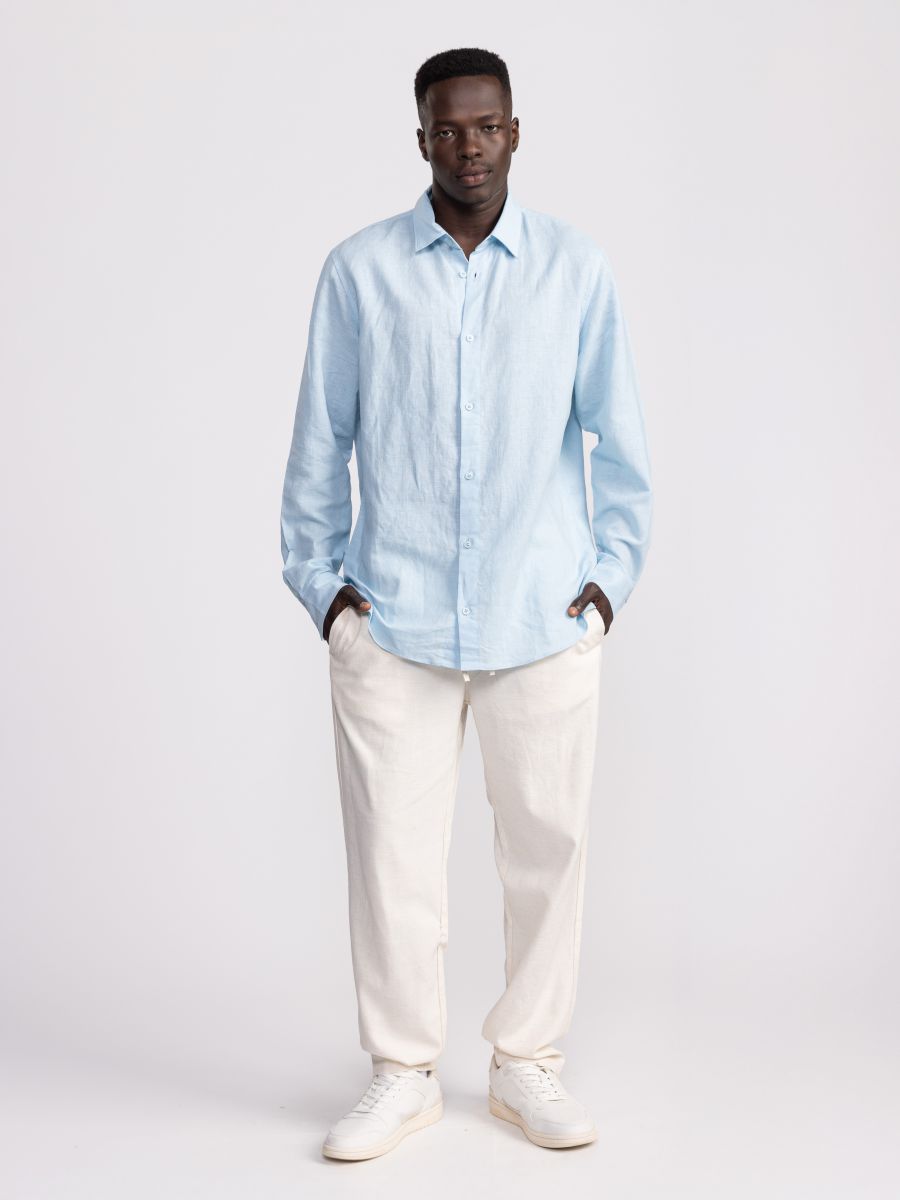 חולצה מכופתרת לגבר  מבד