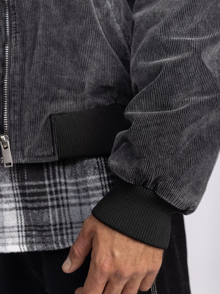 גיקט בומבר לגבר NILL