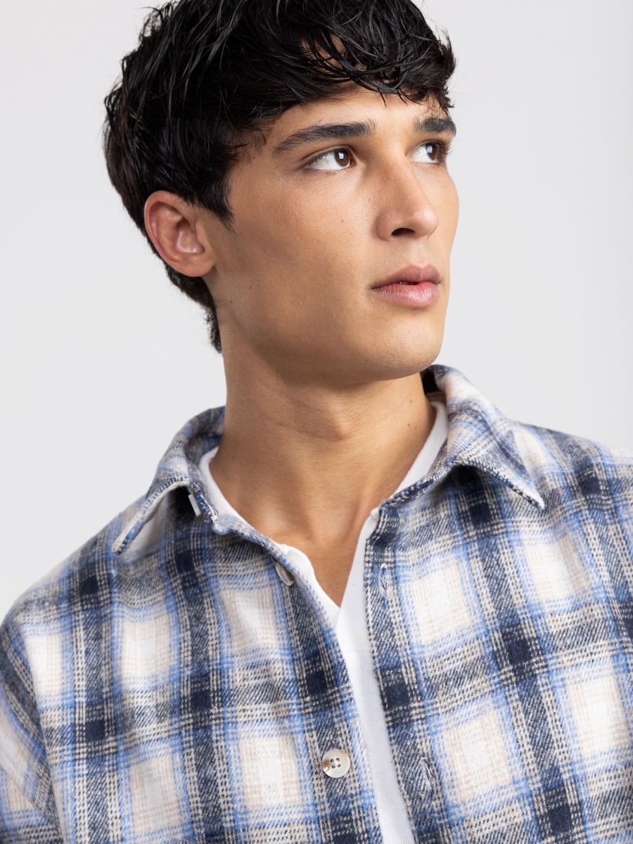 גקט אובר שירט משובץ עם כפתורים