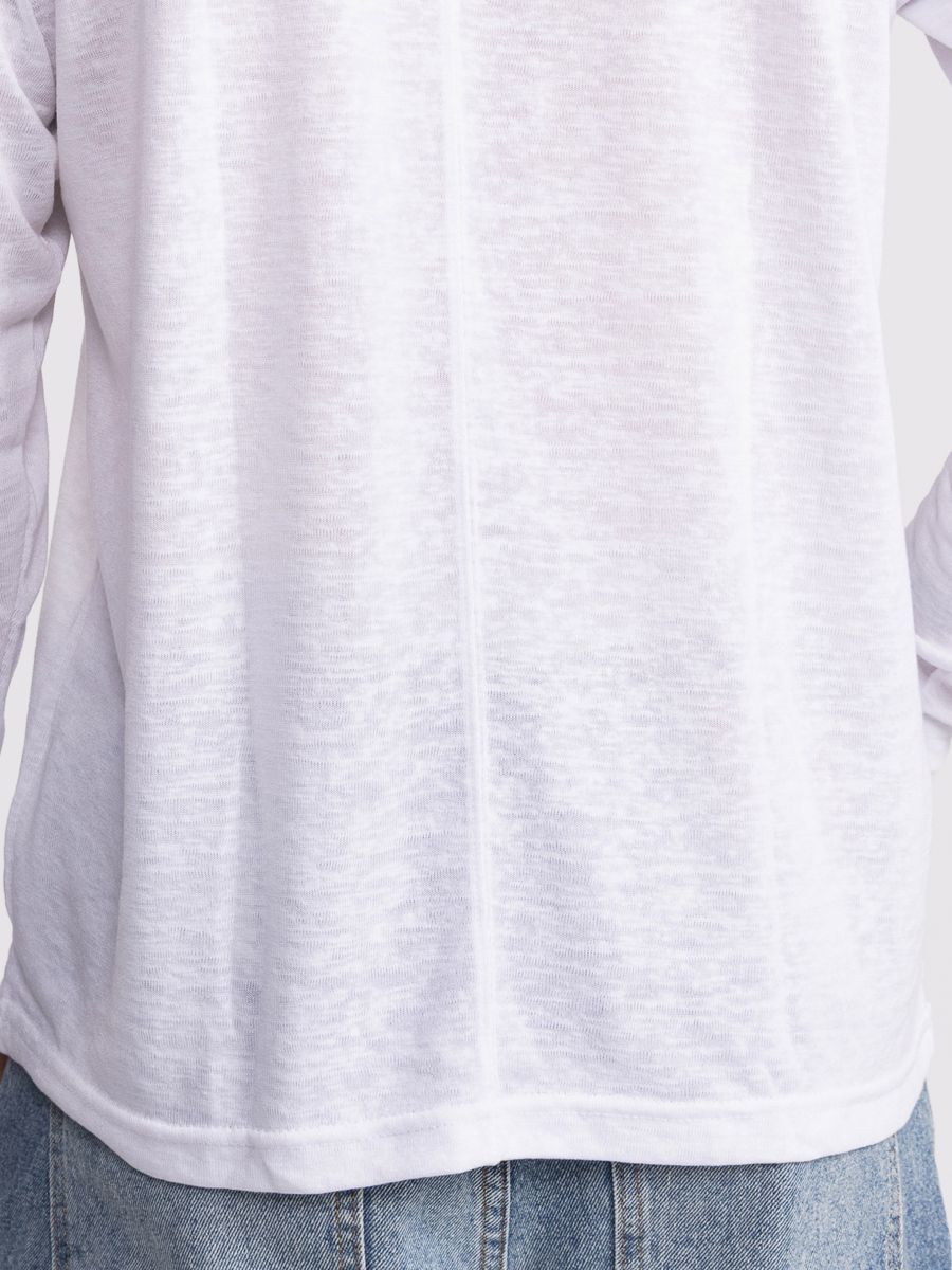 חולצת טי שירט לגבר עם תפר בגב