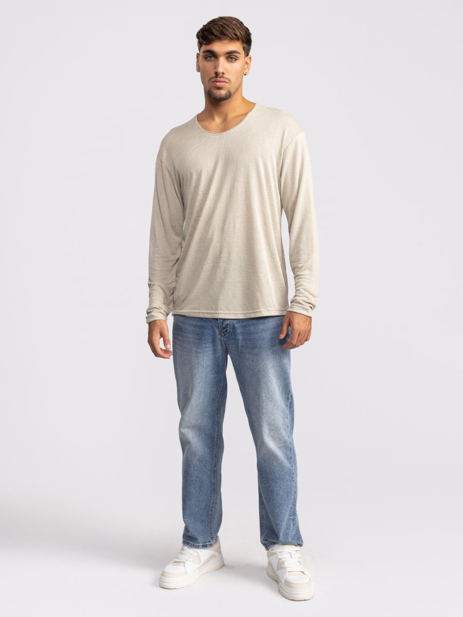 חולצת טי שירט לגבר עם תפר בגב