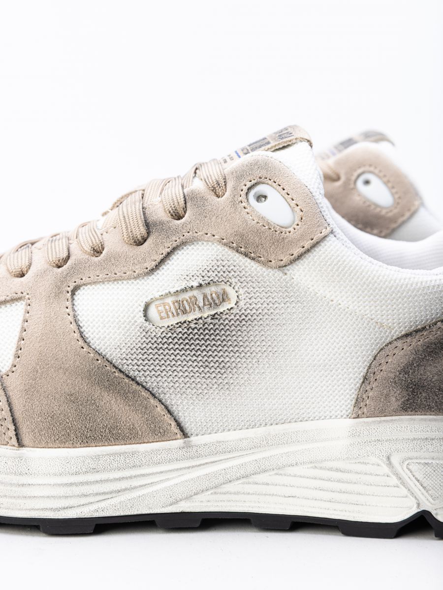 נעלי ERROR 404 בסגנון אורבני