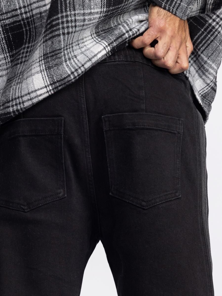 מכנסי ג’’ינס עם פסי תפר צדדיים לגבר