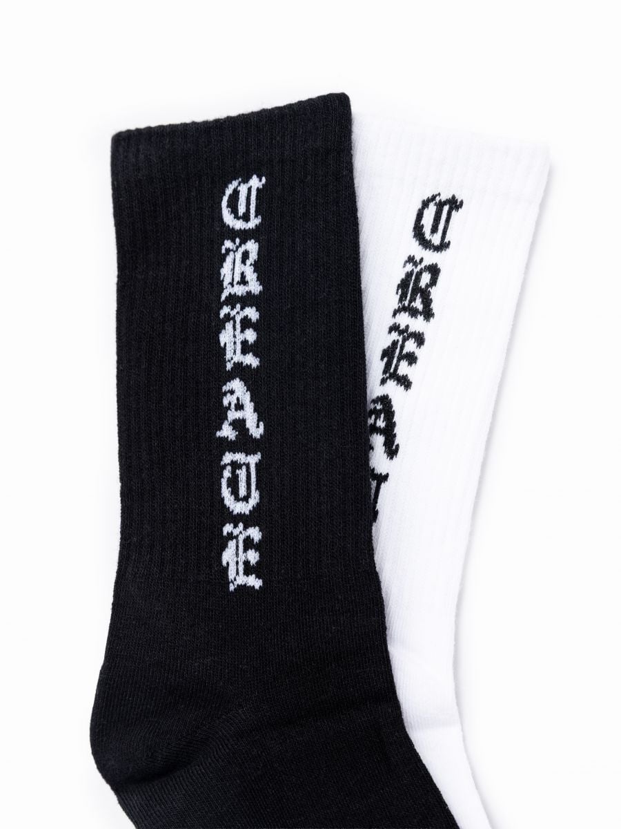 גרביים לגבר כיתוב גותי