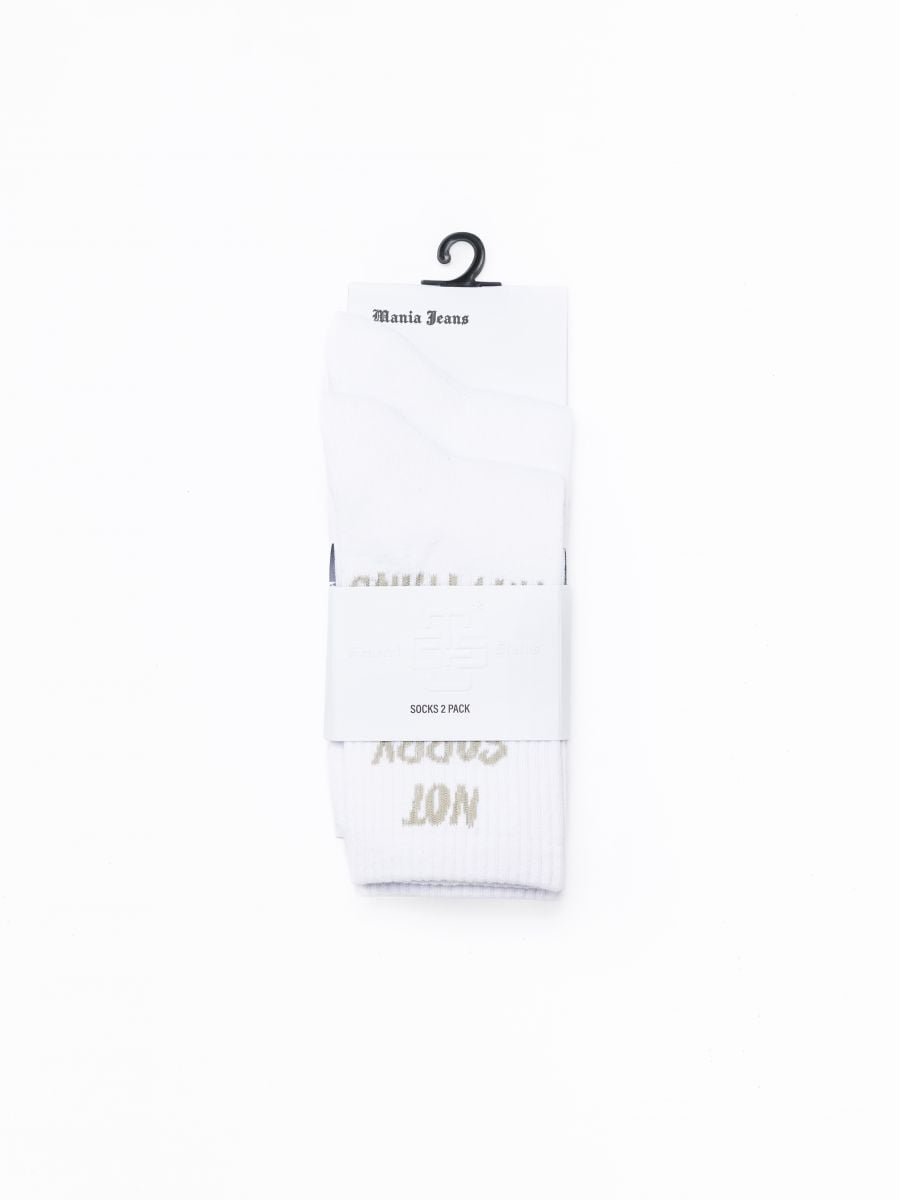 גרביים לגבר עם כיתוב מודפס בסטייל אורבני