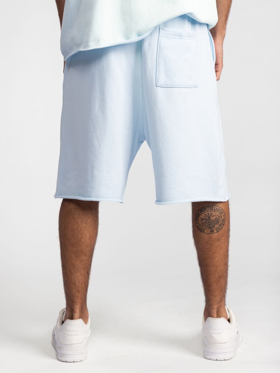 מכנסיים קצרים עם סיומת פרומה