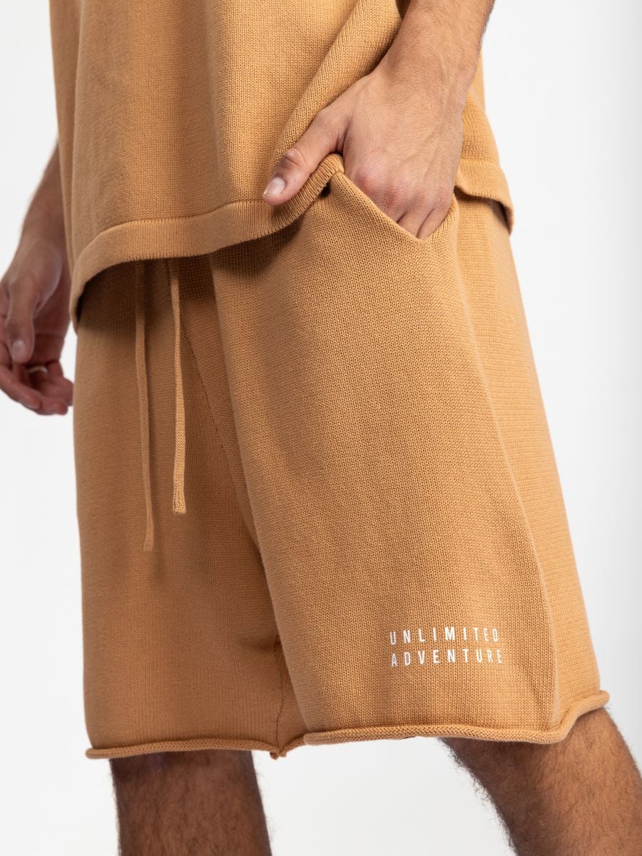 מכנסיים קצרים SINCE 2002