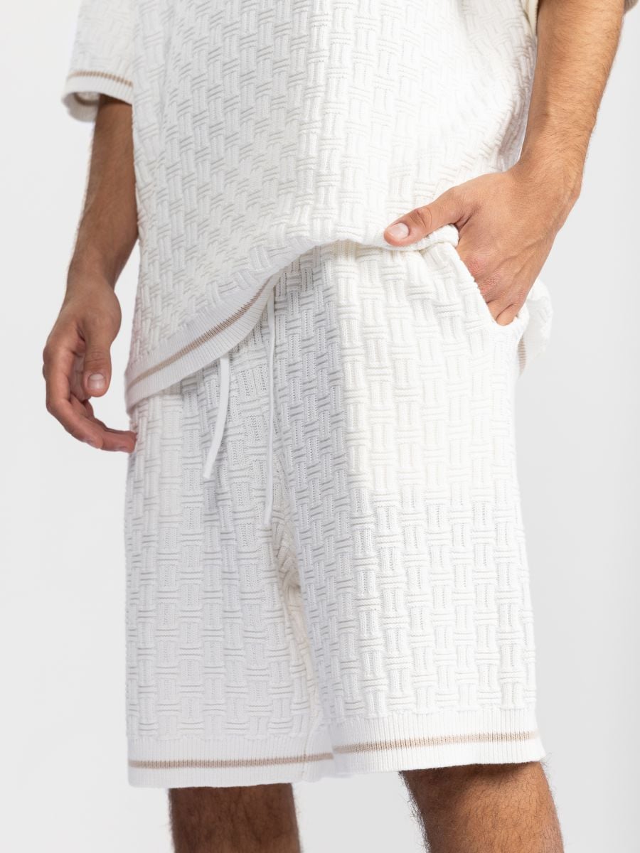 מכנסי ריזורט לגבר עם פסי גימור