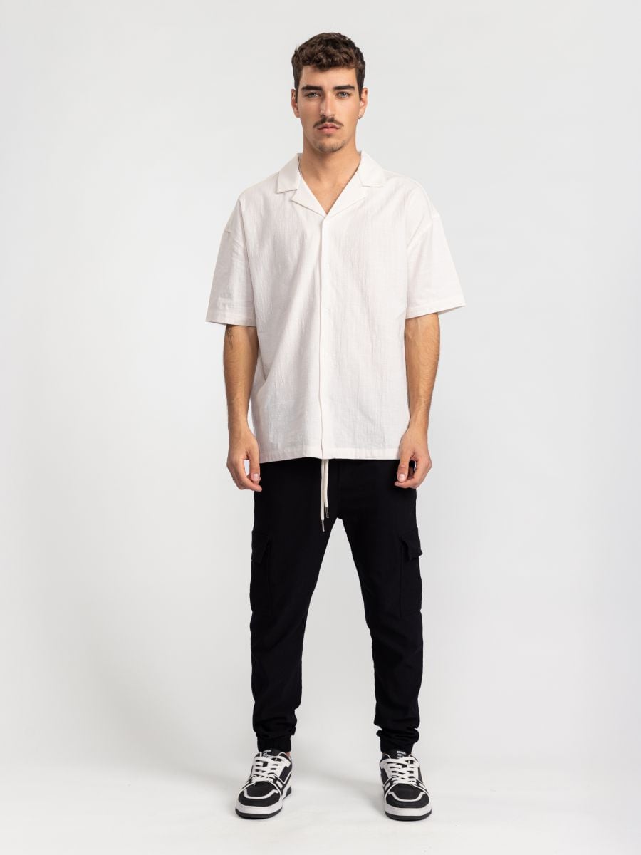 חולצה מכופתרת קצרה עם צווארון ריזורט לגבר