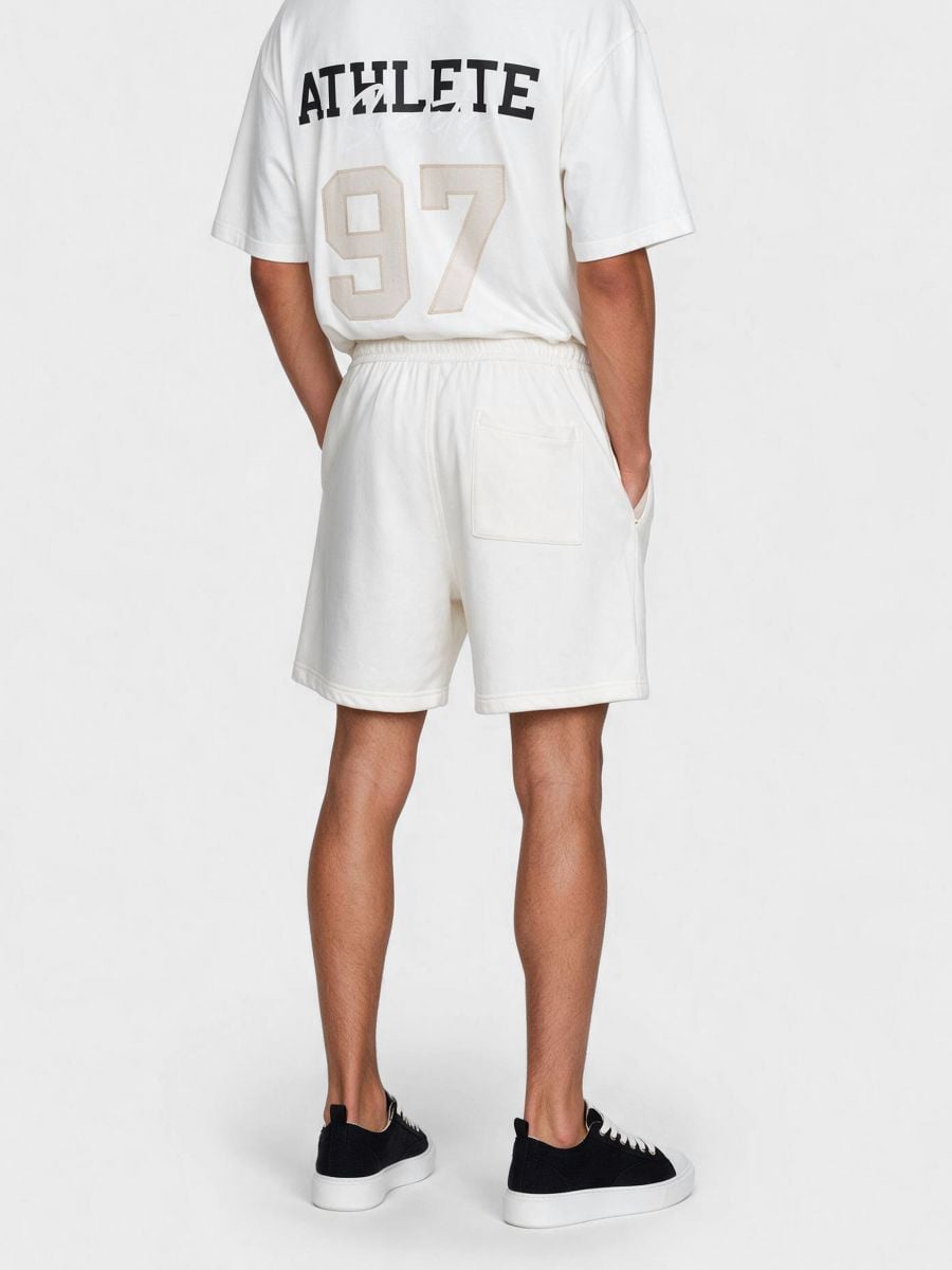 מכנסיים קצרים ATHLETE