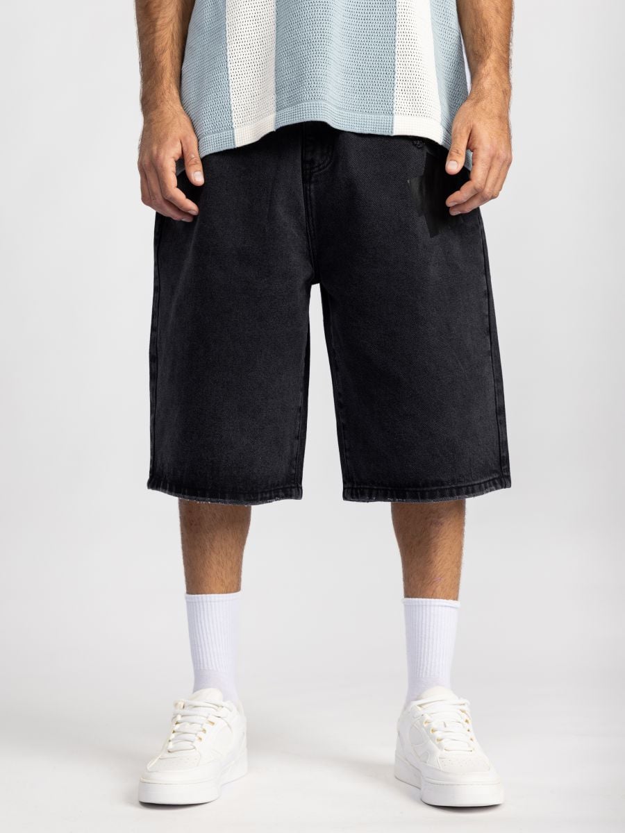 ברמודות גינס עם קרע