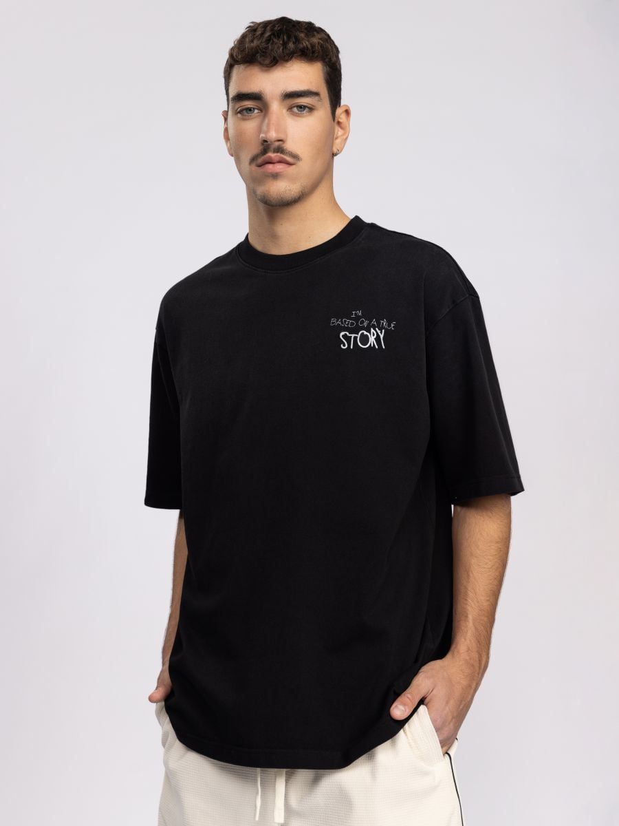 טישרט אובר סייז לגבר STORY