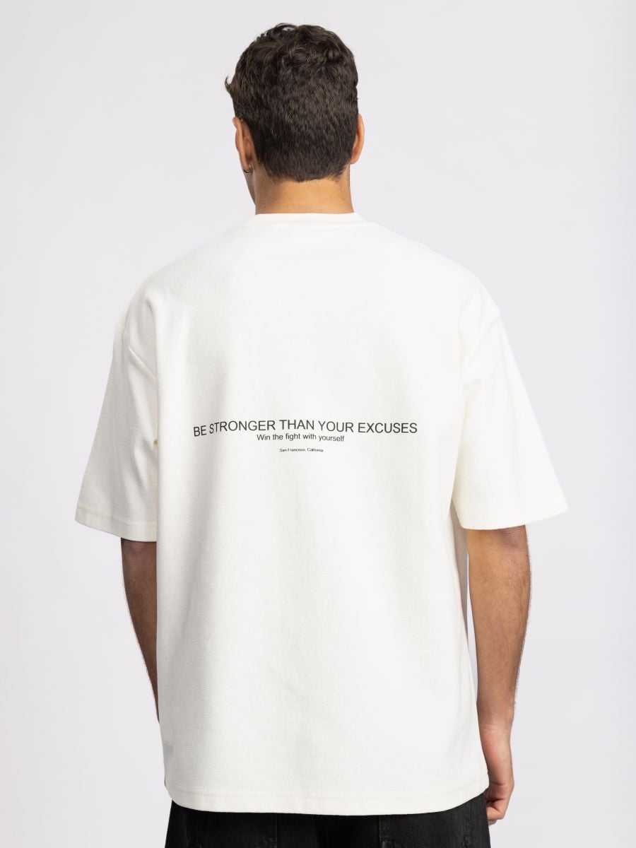 טישרט אובר סייז BE STRONGER