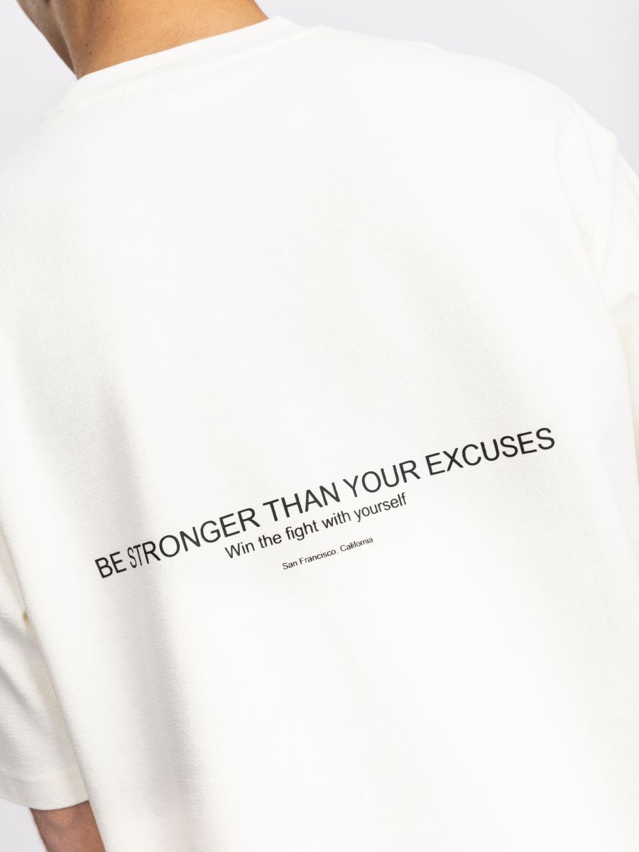 טישרט אובר סייז BE STRONGER