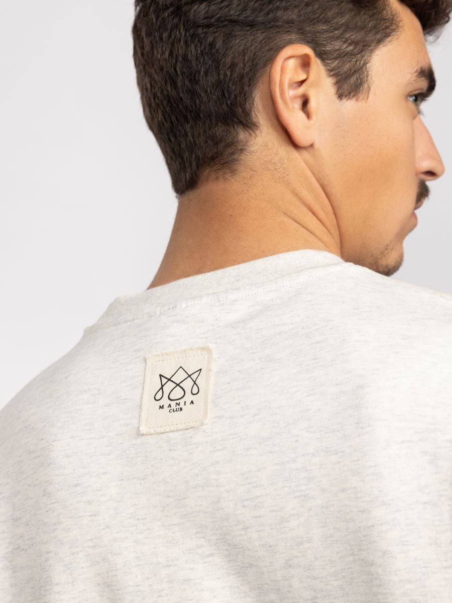 טישרט אובר סייז לגבר ERVOLUTIONARY