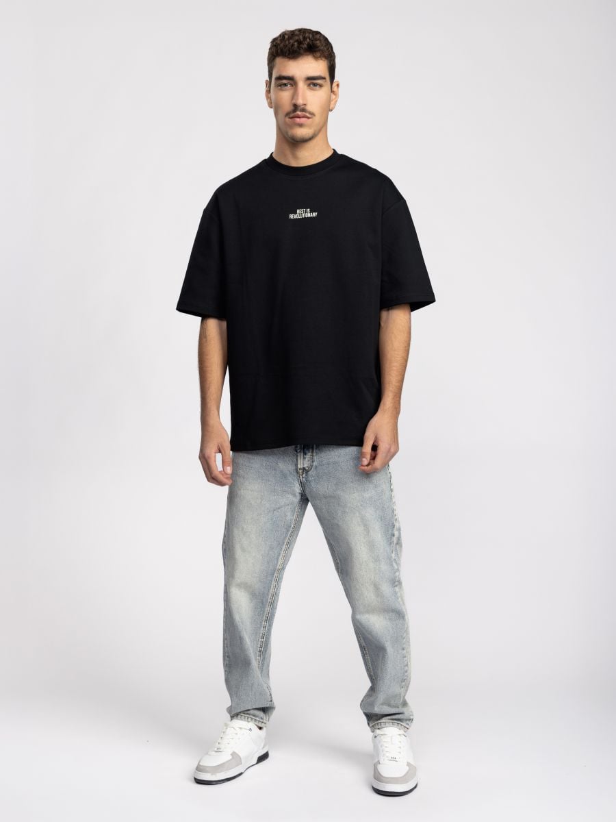 טישרט אובר סייז לגבר ERVOLUTIONARY