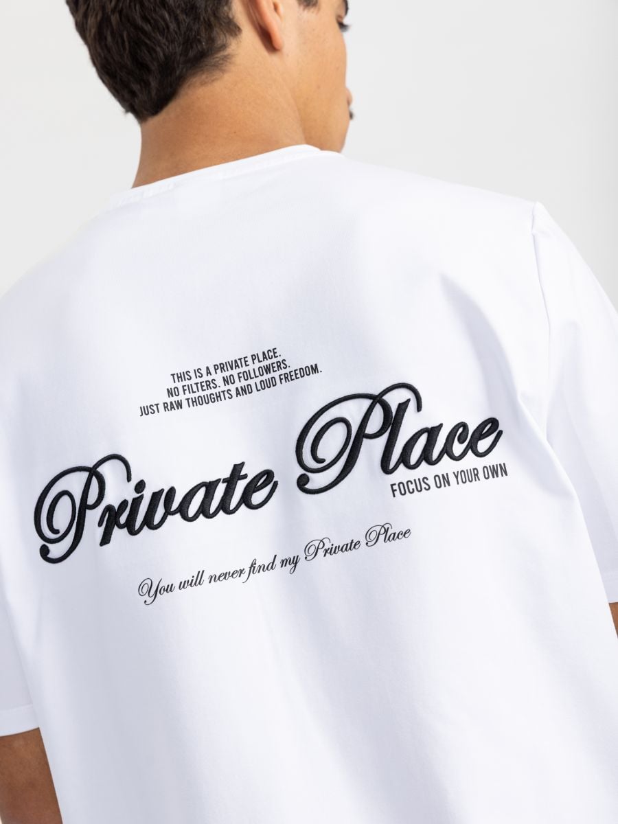 טי שירט לגבר Private Place
