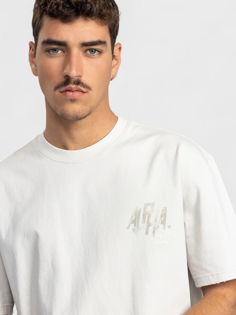 טישרט אובר סייז ALPHA