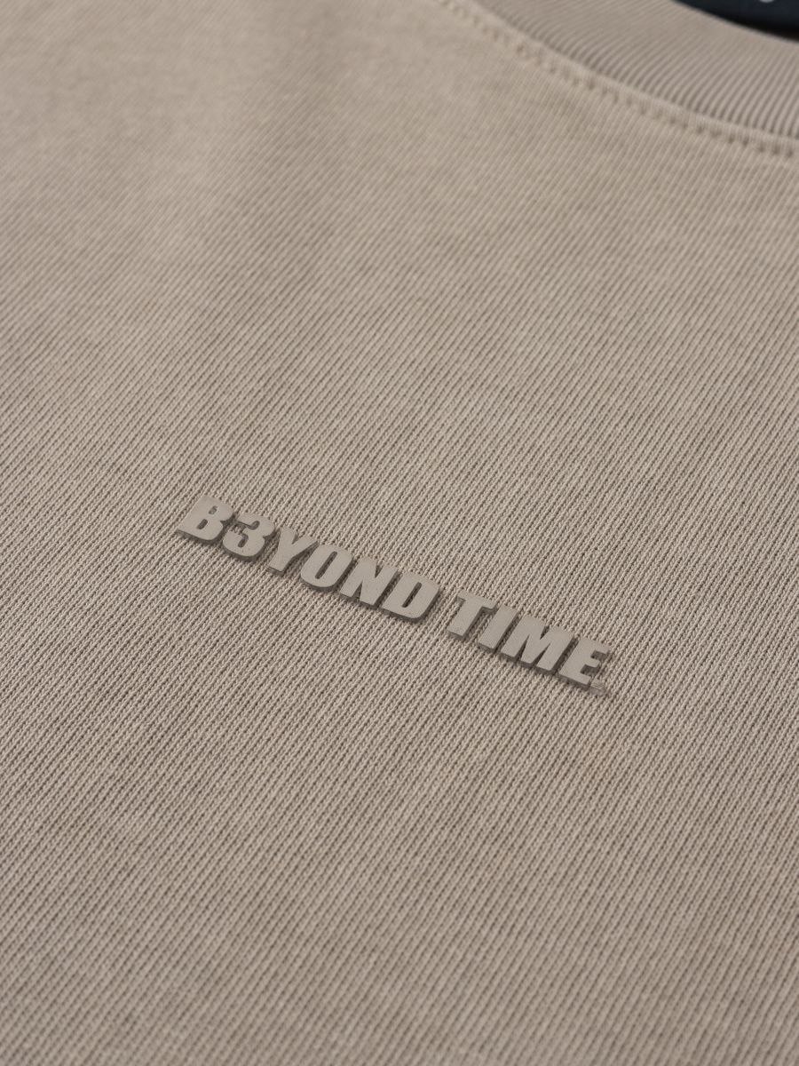 טי שירט BEYOND TIME