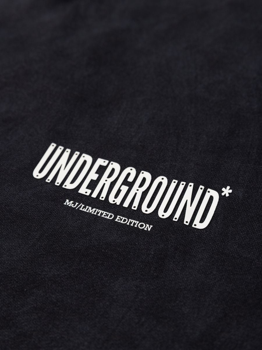 טישרט אובר סייז UNDERGROUND