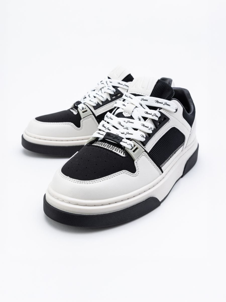 סניקרס לגבר משולבות עם שרוכים מודפסים