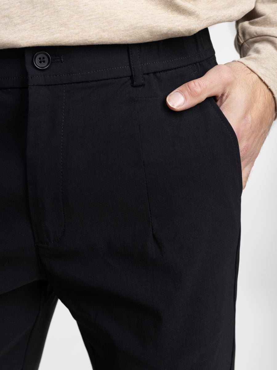 מכנסי בד לגבר